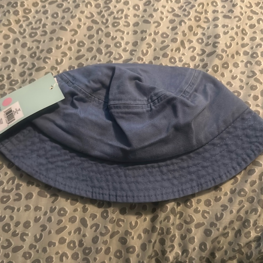 DSG BUCKET HAT: BLUE: NEW WITH TAGS: M/L